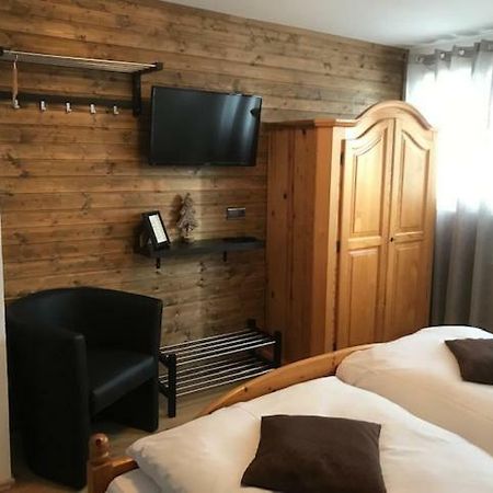 Black Forest Rooms Графенхаузен Екстериор снимка