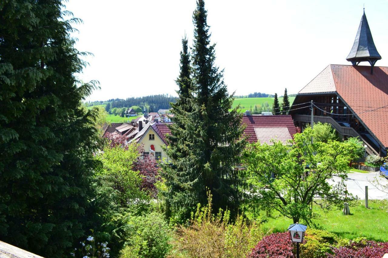 Black Forest Rooms Графенхаузен Екстериор снимка