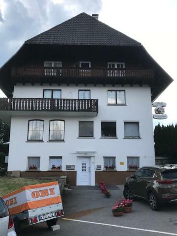 Black Forest Rooms Графенхаузен Екстериор снимка