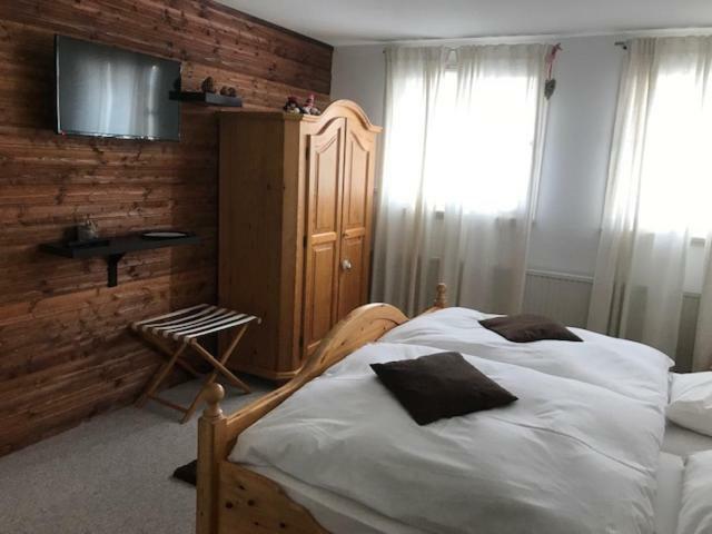 Black Forest Rooms Графенхаузен Екстериор снимка